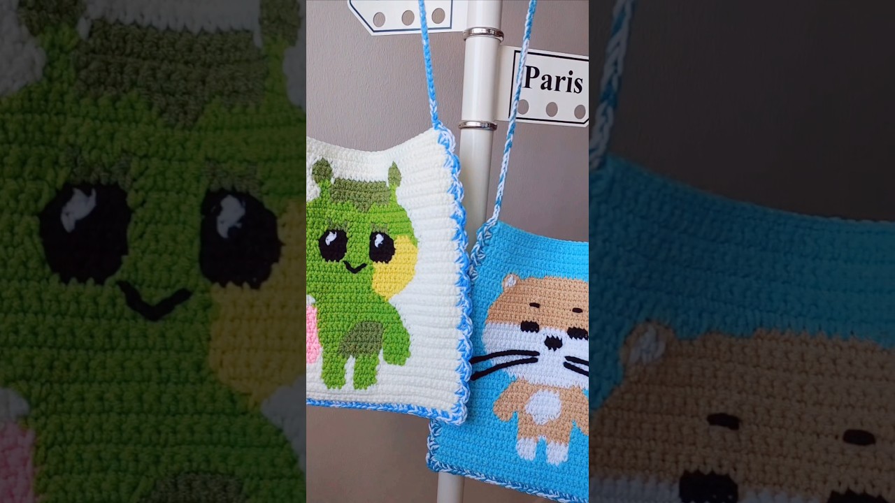 my first graphghan bags 👽 🦦 🛍 ✨️ #leehan #crochetbags #customorder #supportlocalsg #smallbusiness