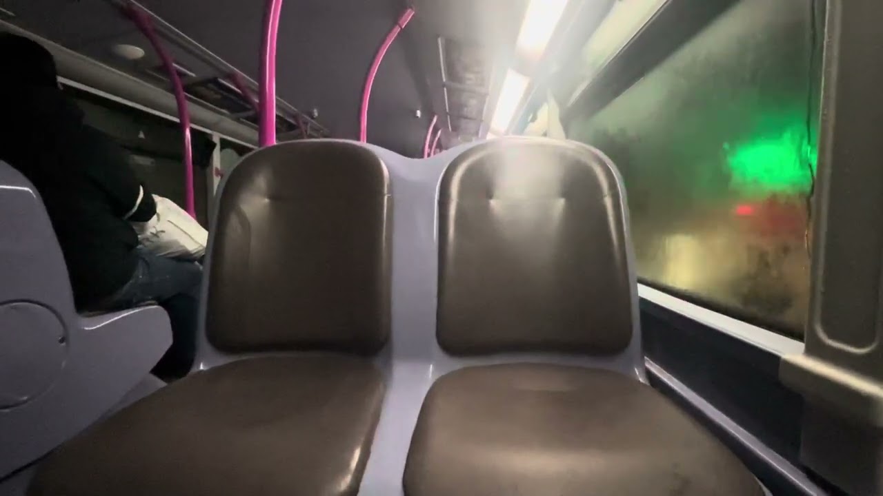 Topodyn Action - First Enviro400 E40D on Route 19