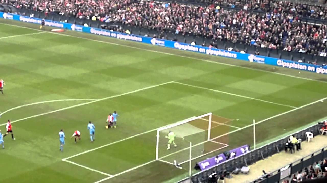 29-1-12 De Klassieker: Feyenoord - Ajax: 4-2 Sfeer Impressie + Goals
