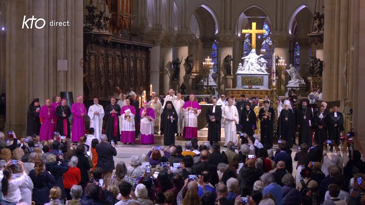 C&eacute;l&eacute;bration oecum&eacute;nique du myst&egrave;re de P&acirc;ques &agrave; Notre-Dame de Paris || P&acirc;ques 2025