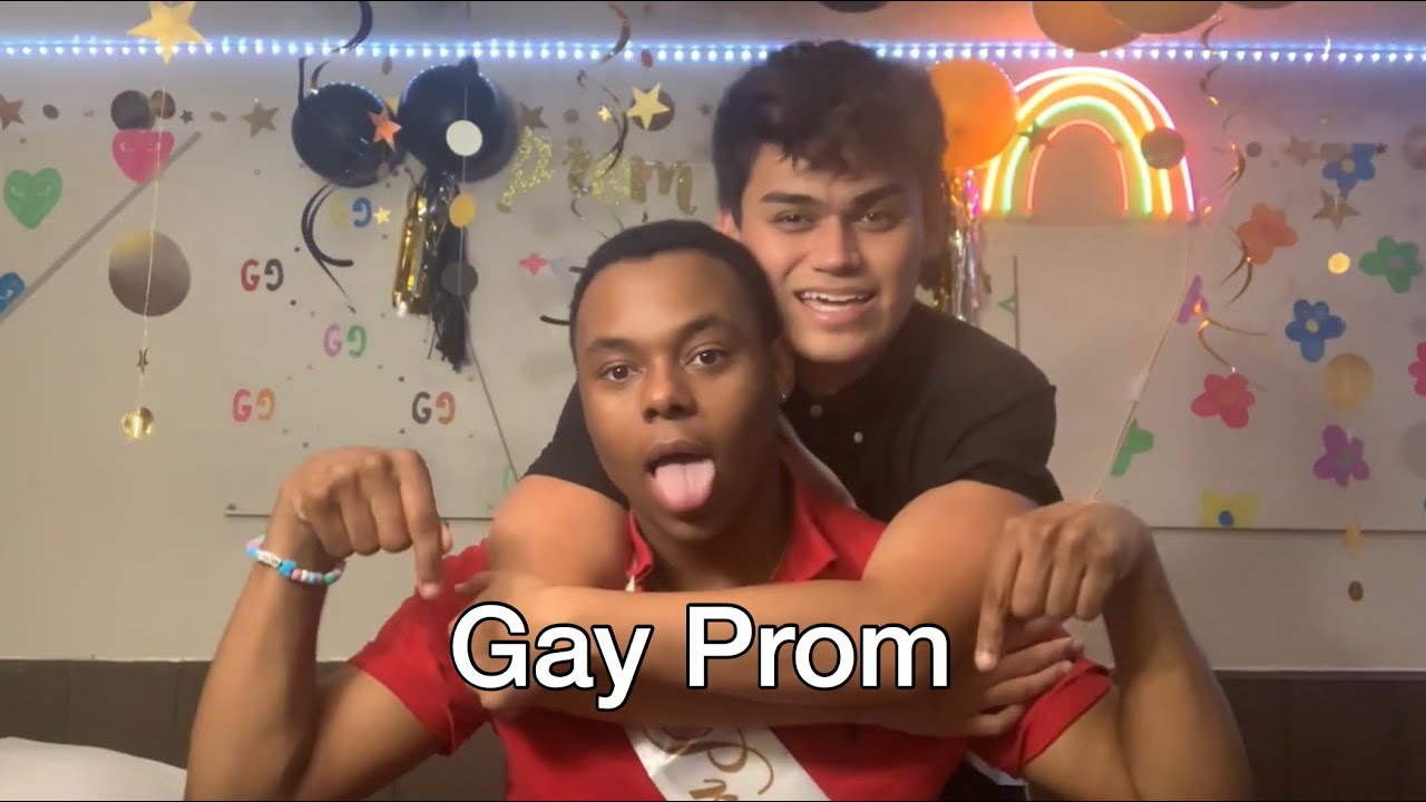 Surprising My Boyfriend.... (GAY PROM)