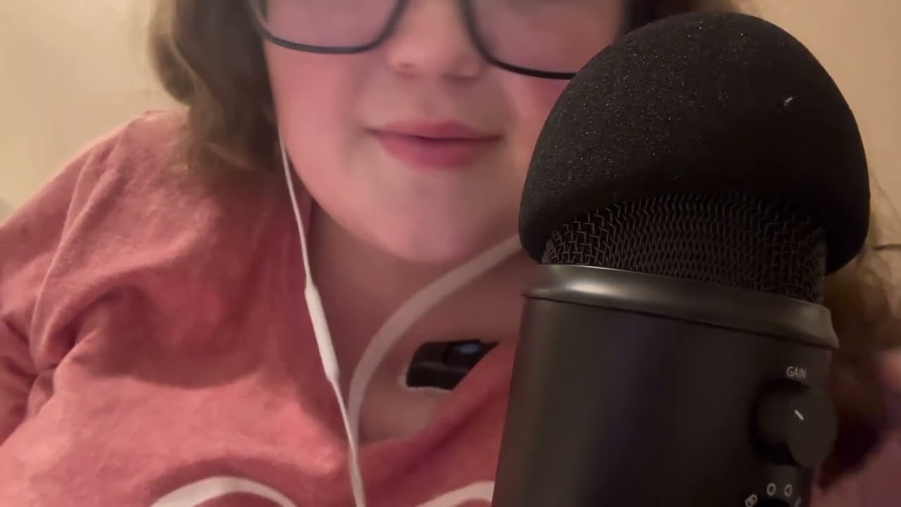 ASMR-Asking You 30 Yes or No Questions