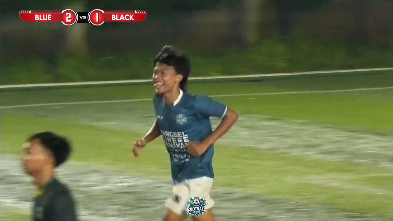 Blue 3 - 2 Black