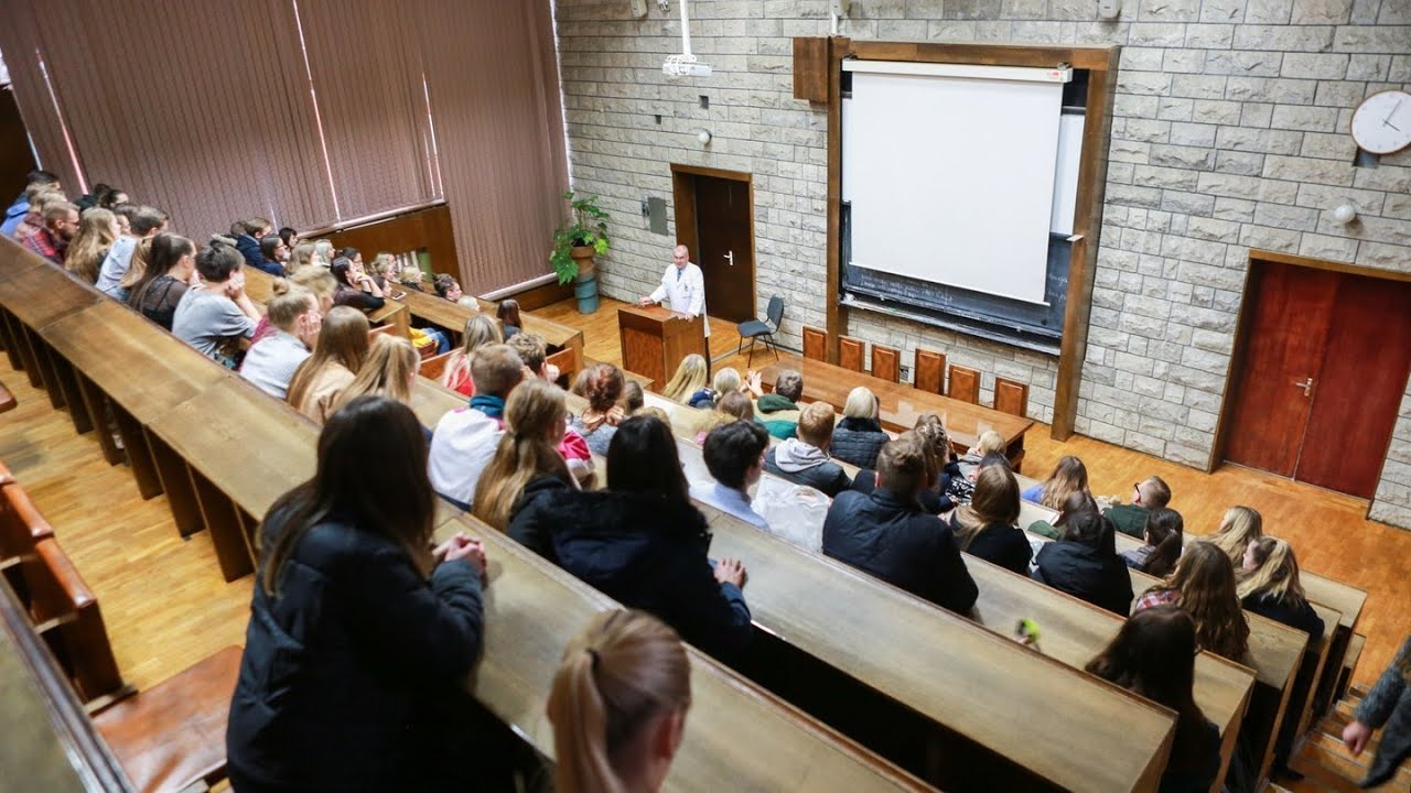 Lietuvoje jaunuolių laukia nemokamos studijos &ndash; yra tik vienas reikalavimas