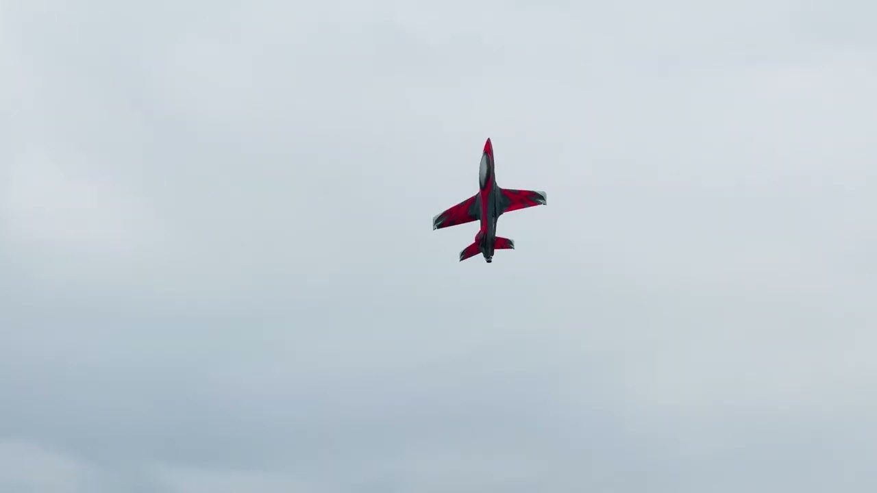 Skywing Falcon 2.4m 🚀, vector action 2