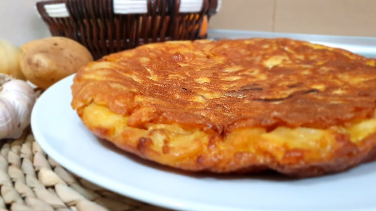 HOW TO MAKE  POTATOE OMELETTE : SPANISH OMELETTE 2020