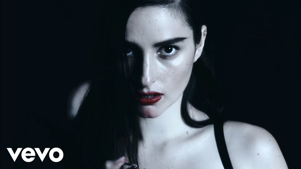 BANKS - Fuck With Myself