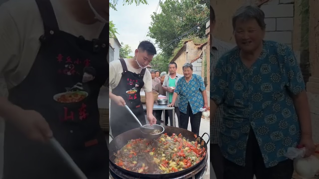 🎉Today we came to the countryside to do charity work🥣🍝🥘🥧🍦🍧🍨🍩🍪🎂🍰🍈🍉🍊🍋🍌🍍🥭🍎🍏🍐🍑