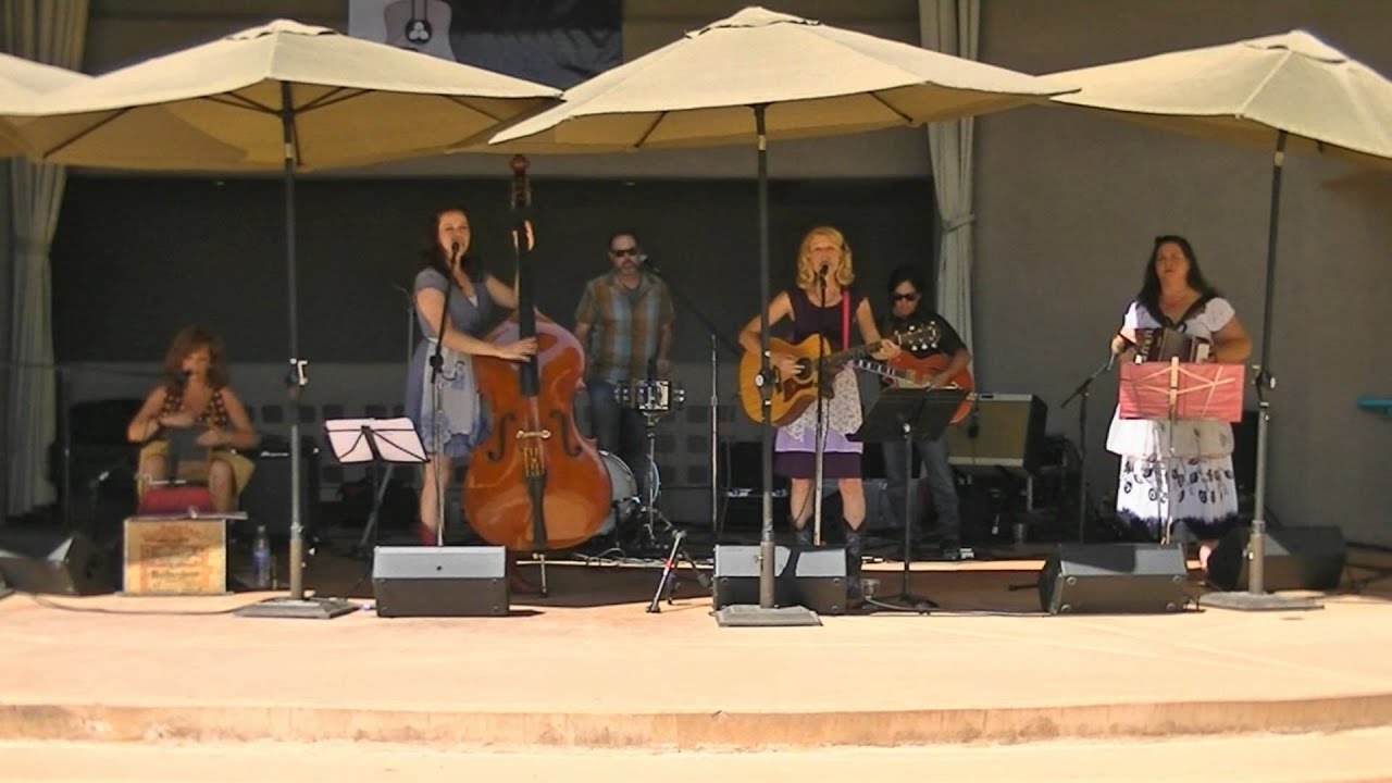 Barefoot And Pregnant 9/30/12