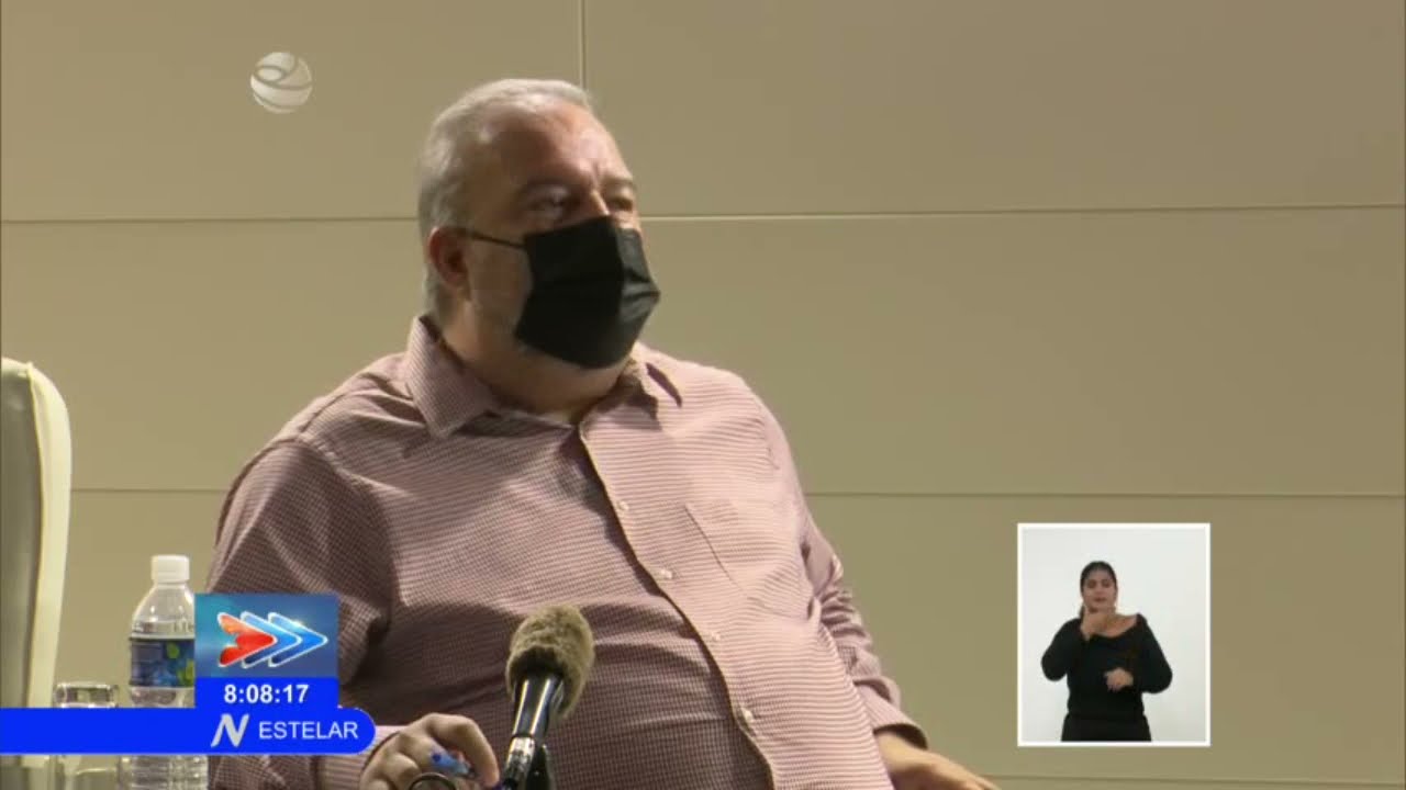 Resalta Primer Ministro de Cuba labor de los Medios de difusi&oacute;n masiva