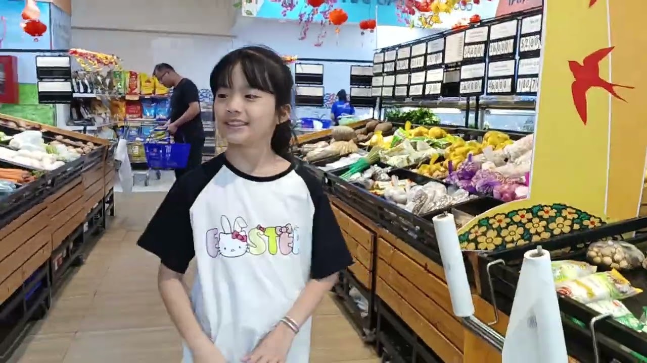 Rộn  ràng  sắc  xuân   những ngày sắp tới Tết Nguyên  Đáng   Bính  Ngọ   .