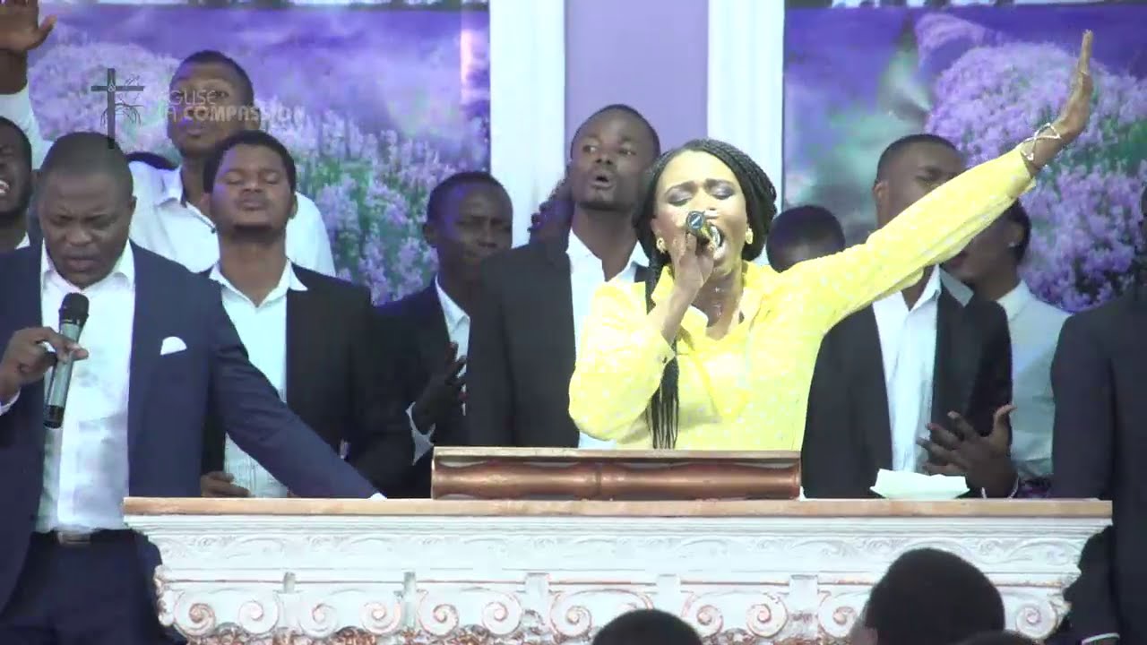 CLOTURE 30 MATINS 2016 AVEC DENA MWANA   LE 30 AOUT 2016
