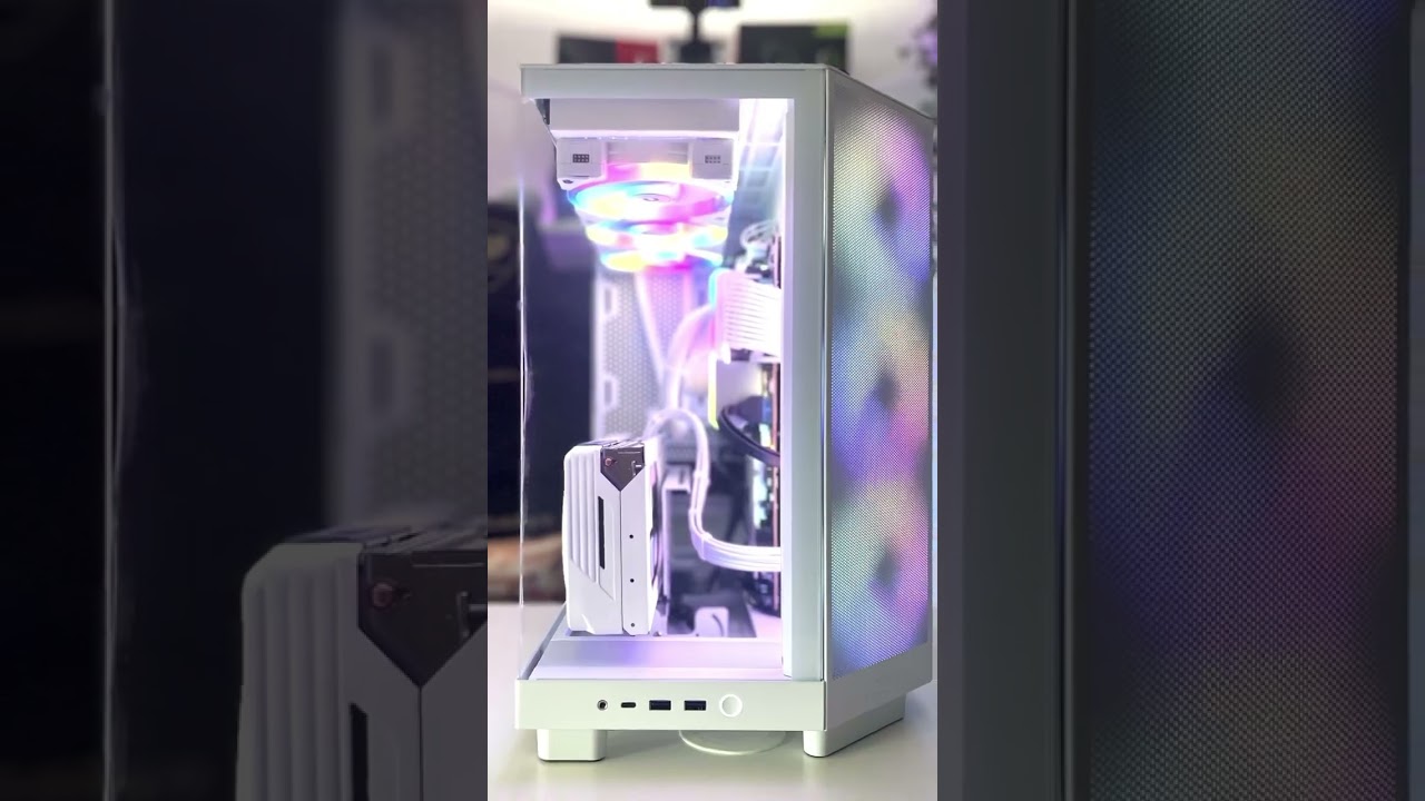 Project WhiteOut - A PC build by Funky Kit 😍🔥#funkykit