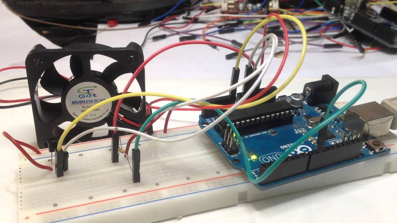 Arduino: Controlando un ventilador en función de la temperatura
