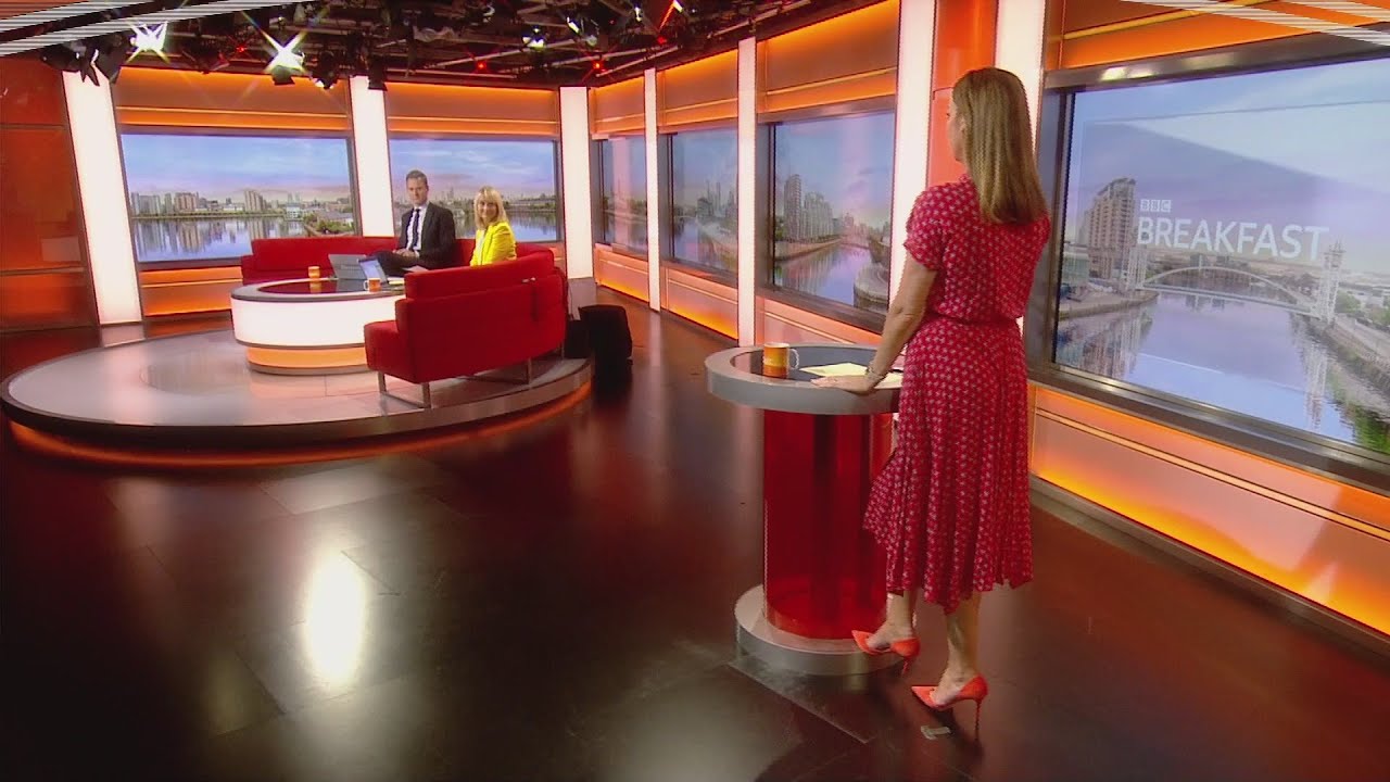 Sally Nugent - BBC Breakfast Sport 08/06/2021 - HD
