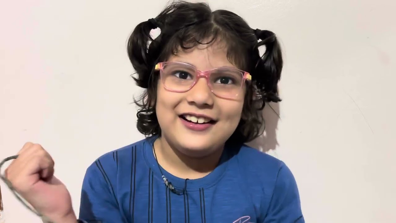 10 rupaye wala biscuit 20 ka #comedy #Vidushirishika 