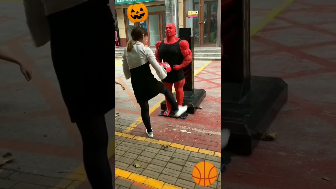 girl self defence 4