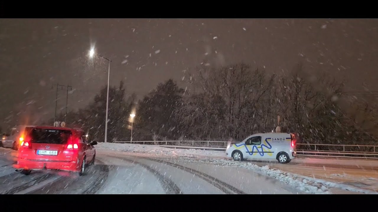 Morning Car Drive in Heavy Snowfall || Life of taxi driver