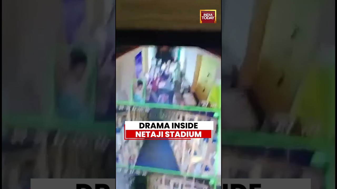 Bengal Elections: Drama Inside Netaji Stadium After Mamata Alleges EVM Tampering In Bengal