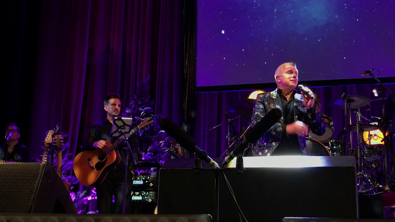 John Barrowman - Fabulous Christmas - Silent Night