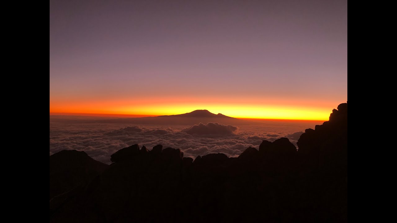MONTE MERU ACLIMATACIÓN PARA KILIMANJARO