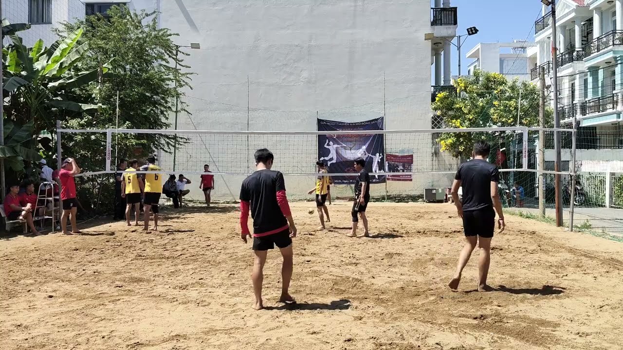 Giải 4-4 Team Linh Gà Tây đối đầu Văn Hoà, Xuân Trung, Bão Quân, Minh Tân | Quả Bóng Tròn 71