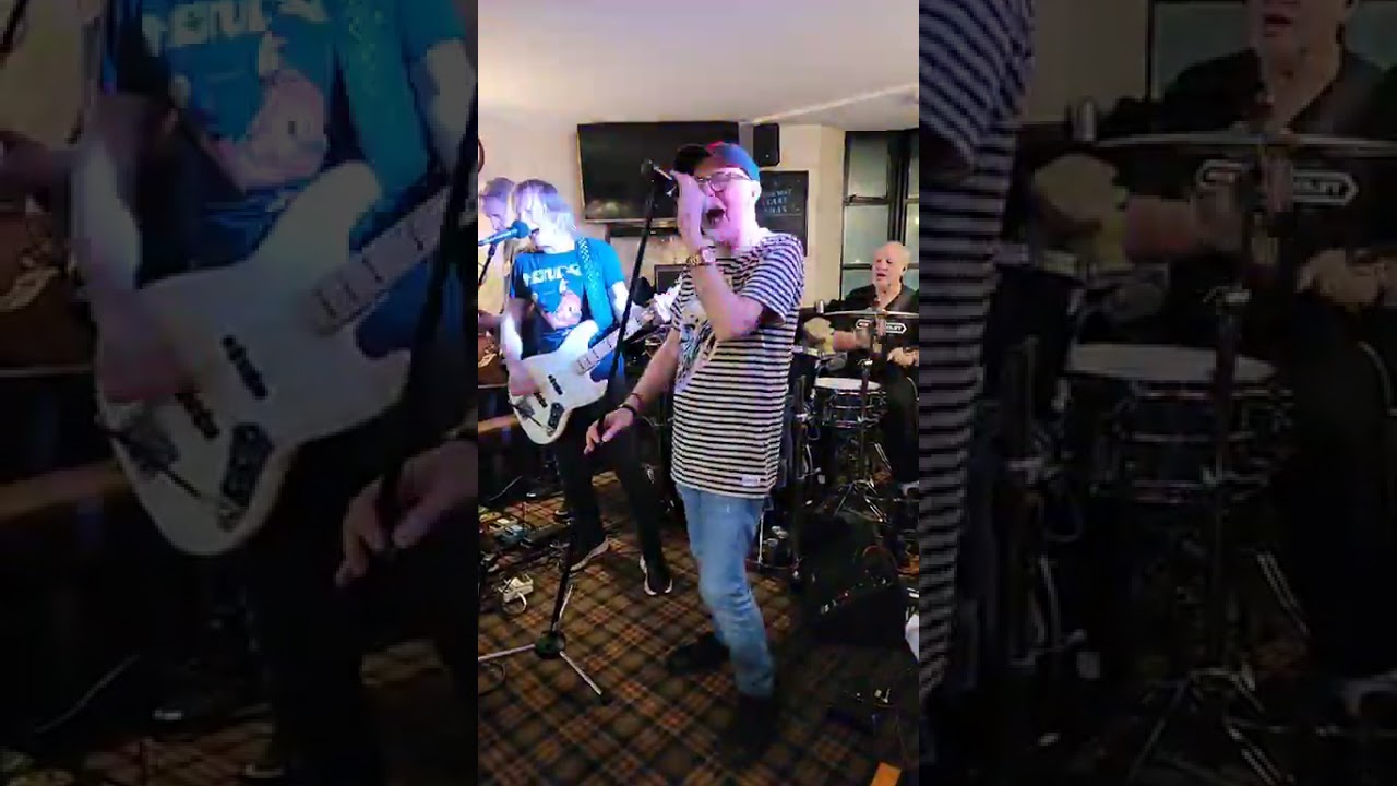Big Licks - Rocks [Live at the George 87/2/26]