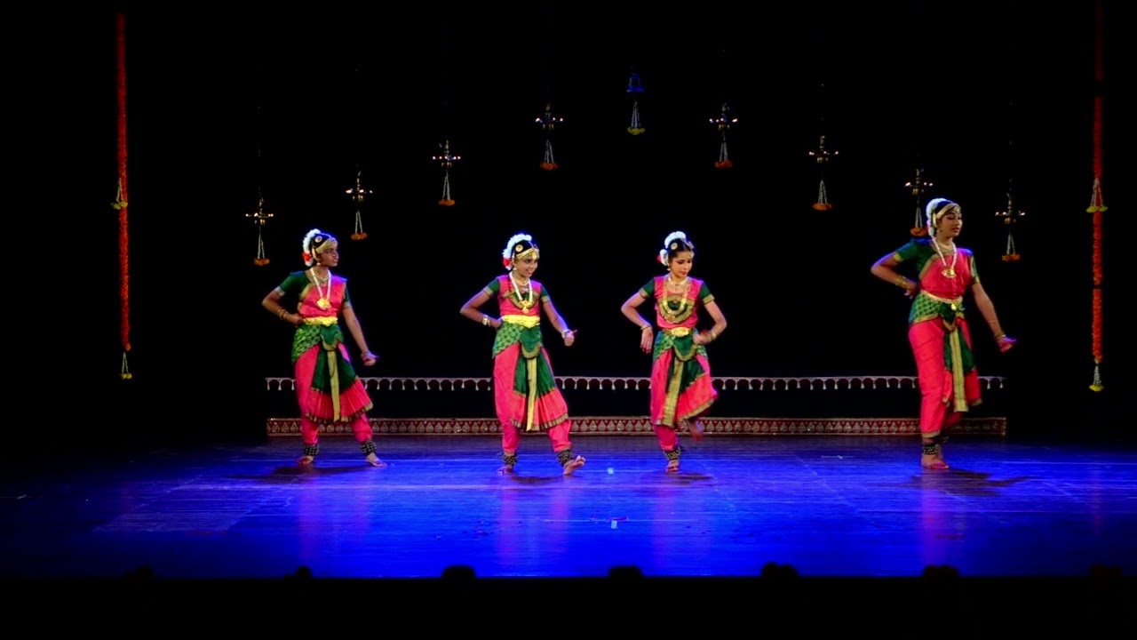 Hari Aadidane by the students of Vid. Chaitra R Jagadish