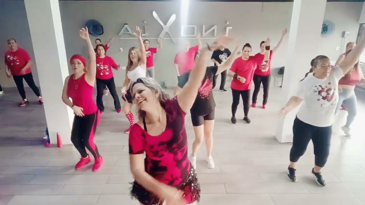 Se te nota Joe Verás zumba Funny girls con AnaLau Pérez 💃💃