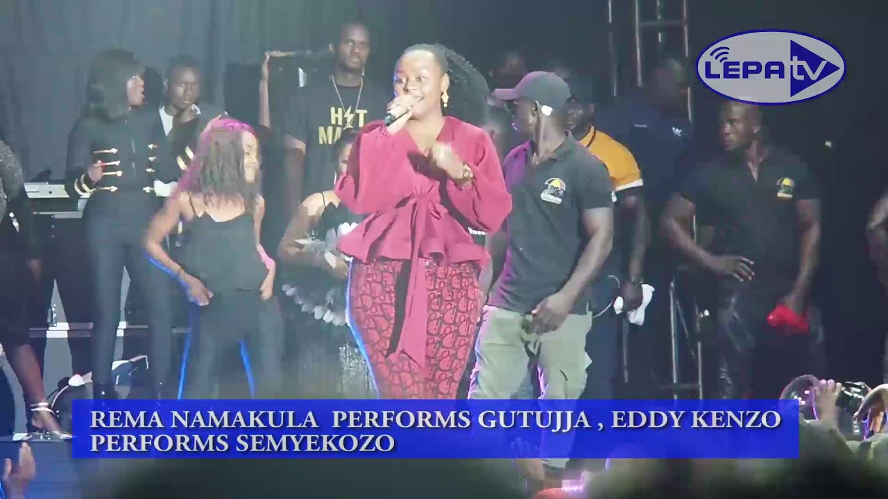 REMA NAMAKULA NE EDDY KENZO BAGASIMBAGANYE KU STAGE YA UNCUT , SEMYEKOZO VS GUTUJJA