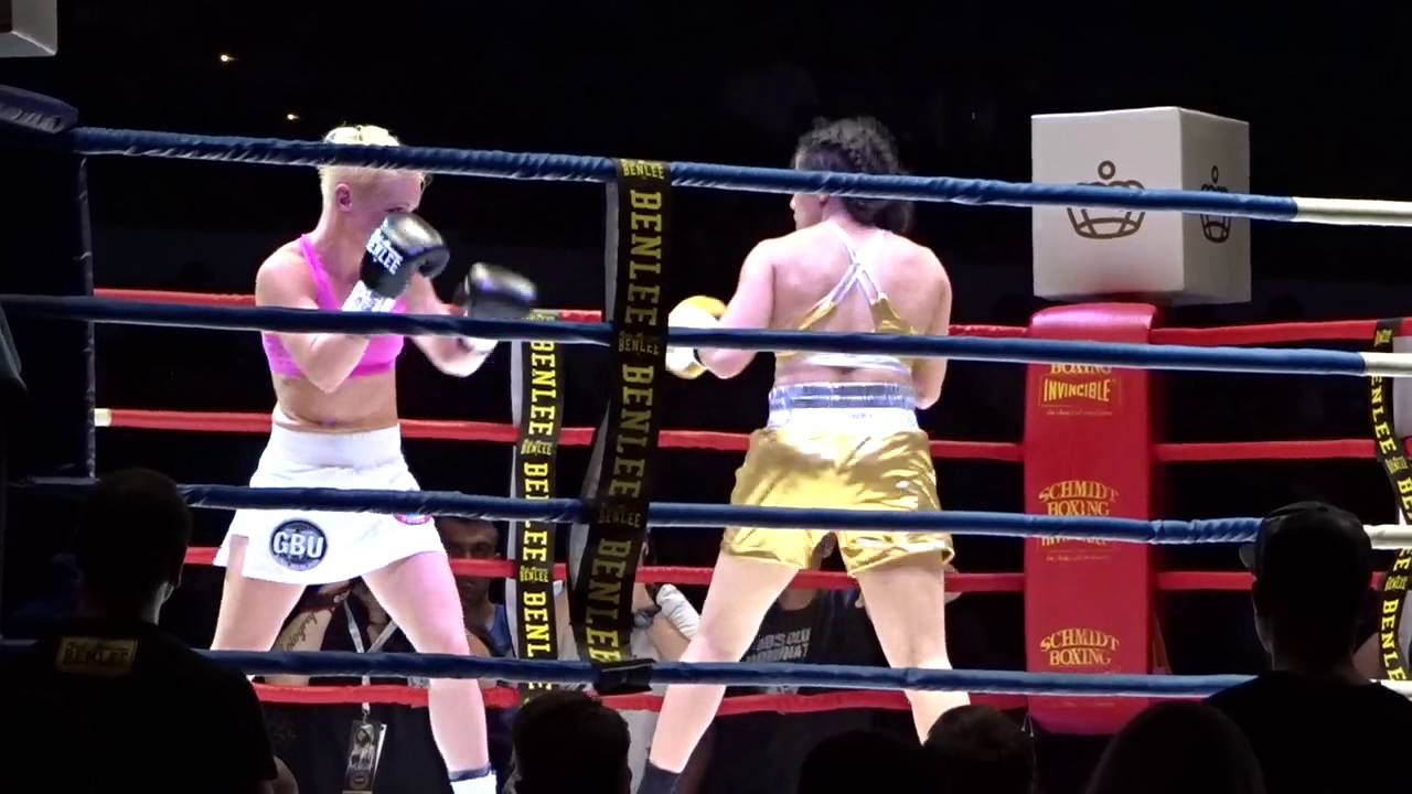 MAH00789 Susi Kentikian vs Nevenka Mikulic R8