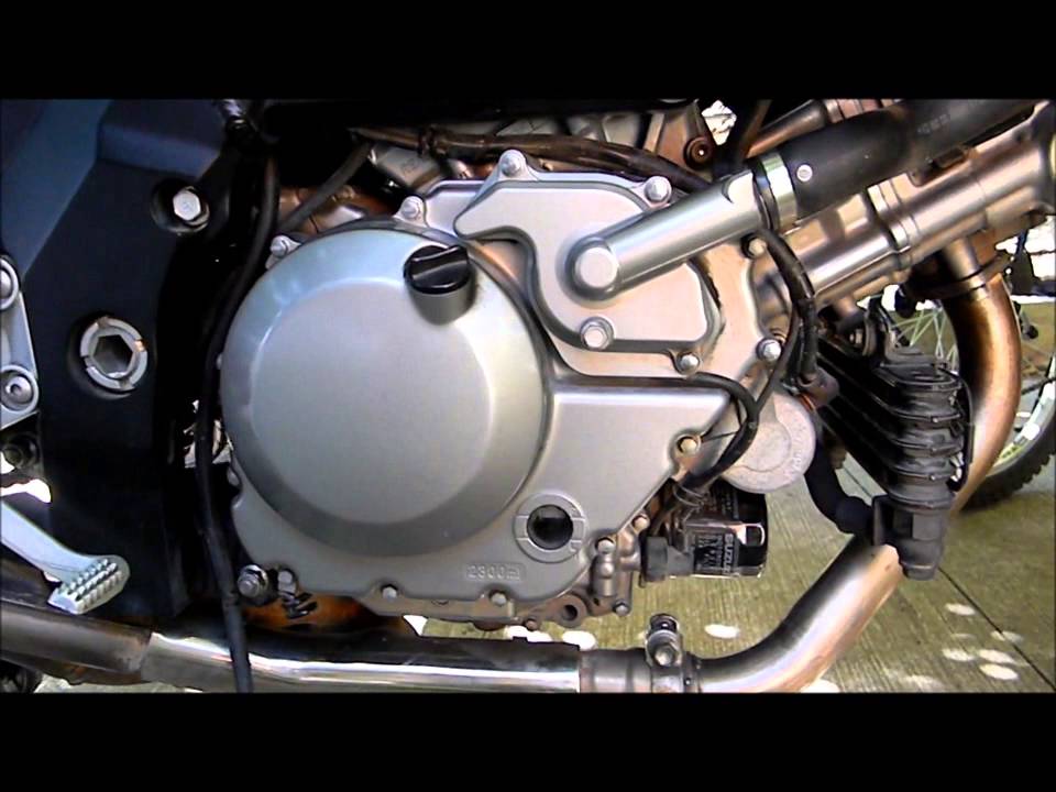 Installing a Delkevic Exhaust on a Suzuki sv650s