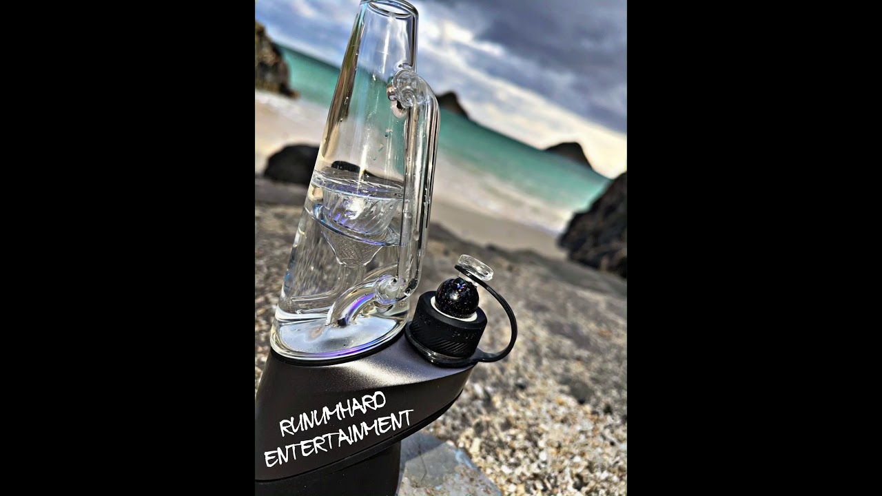 Puffco Peak Pro with MGD crushed opal Bubble Cap Attachment - Backyard Hawaiian style Vibes
