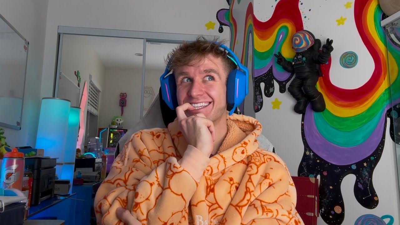 PLAYING ROBLOX WITH VOICE CHAT
