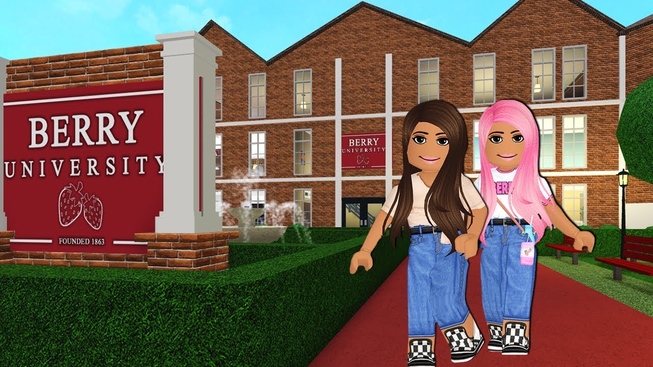 MY FIRST DAY AT BERRY UNIVERSITY IN BLOXBURG