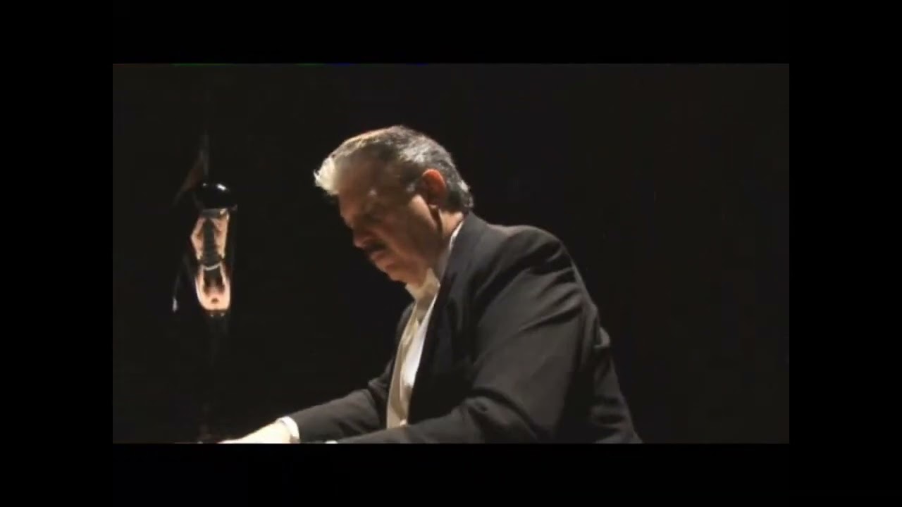 Almendra, Danzon cubano cover de Leopoldo Betancourt, piano