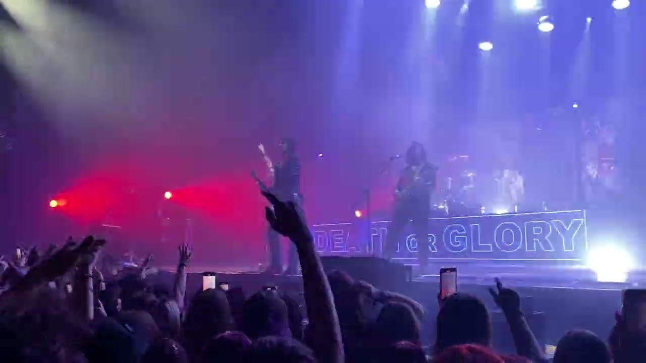 Palaye Royale - Dead to me, LIVE, Forum Karlín, 10.12.2024