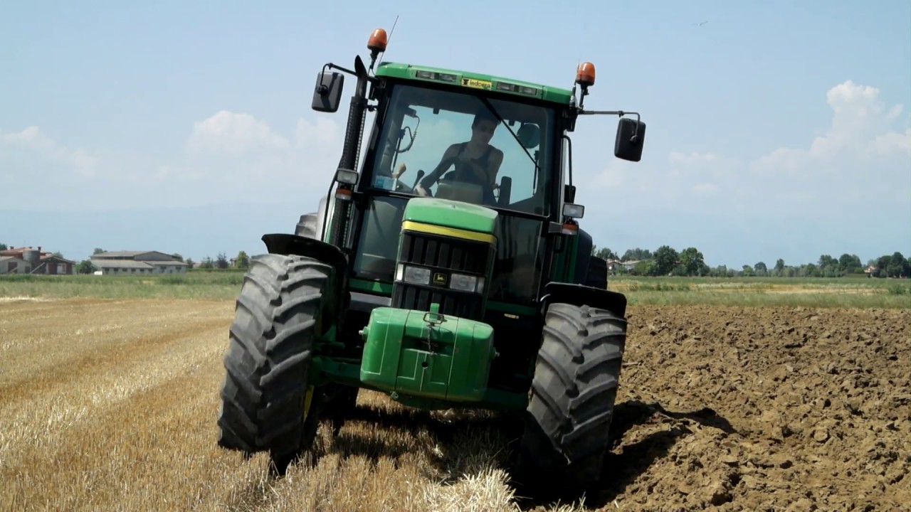ARATURA ESTIVA - John Deere 6810 + Aratro Bivomere Ugo Moro