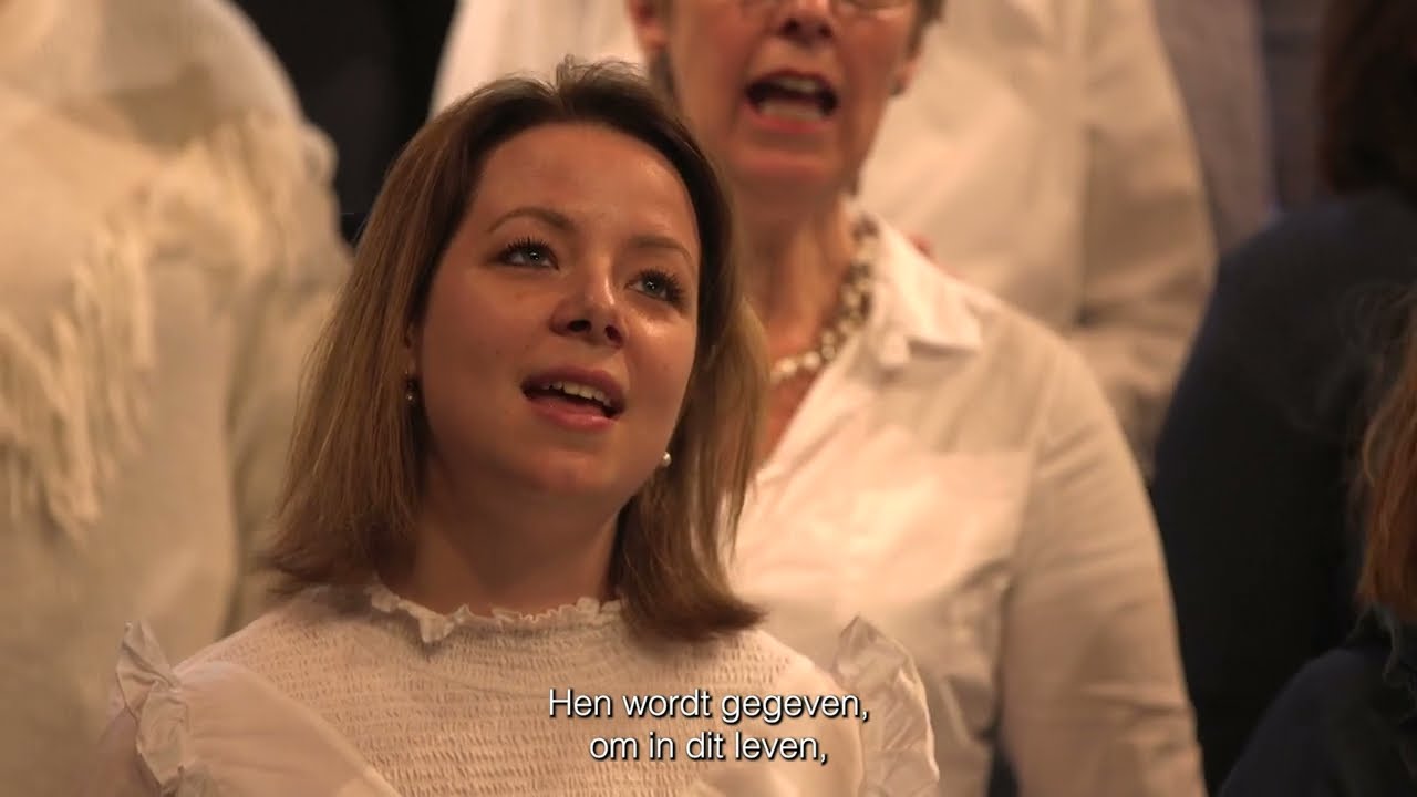 #ConnectHope: Tin Speransa zingt 'Wie naar U opzien'