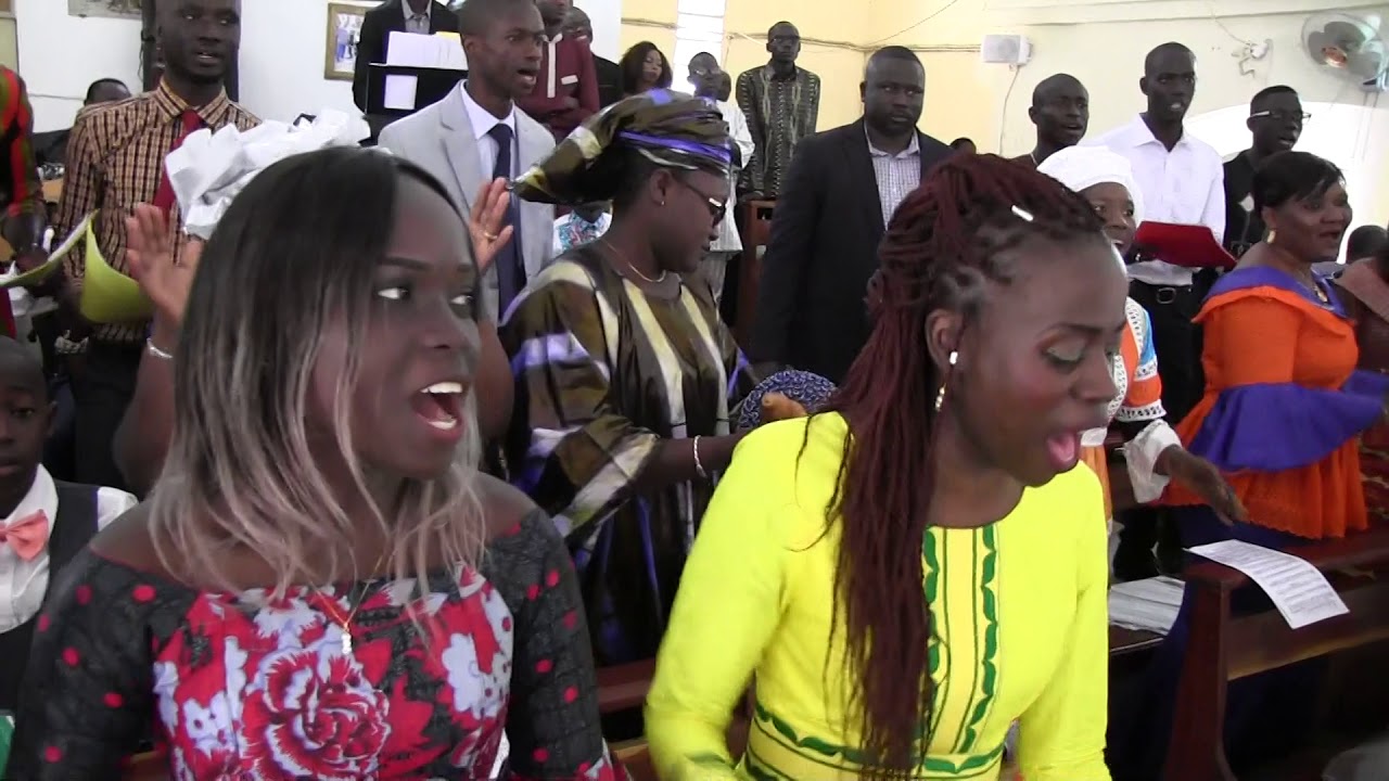 Chorale des jeunes de sainte Thérèse du Grd-Dakar