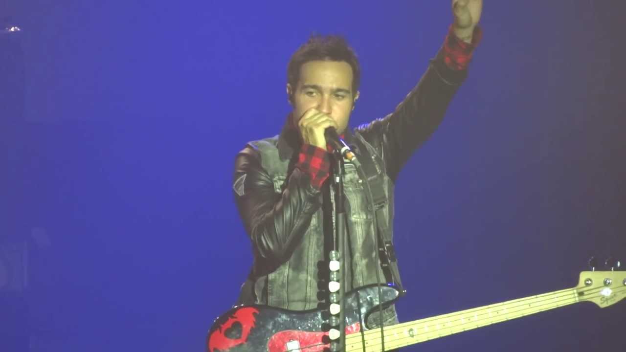 Fall Out Boy Phoenix Live Montreal 2013 HD 1080P