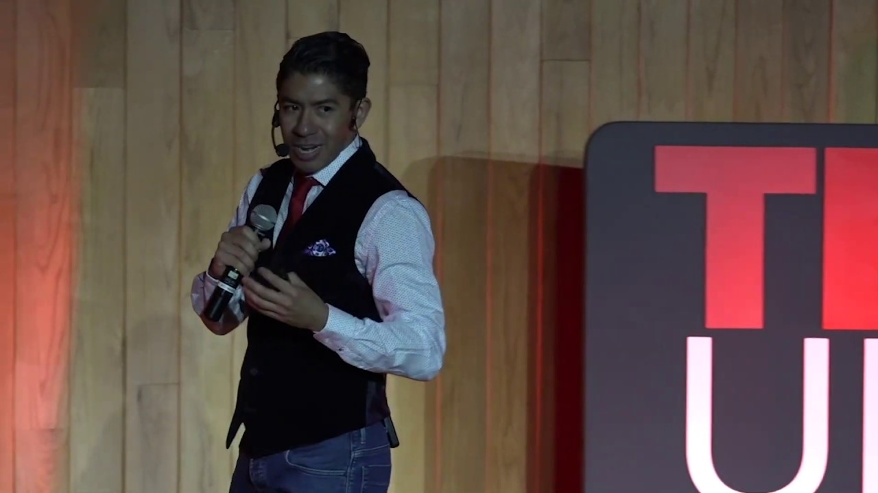 El poder de la cultura | Pedro Mendoza | TEDxUNAMLeón