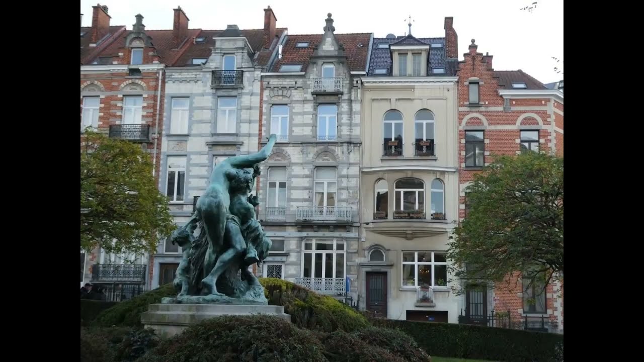Bruxelles l'Art Nouveau et Chef-d'Œuvres : L'Hôtel van Eetvelde et le Square Ambiorix