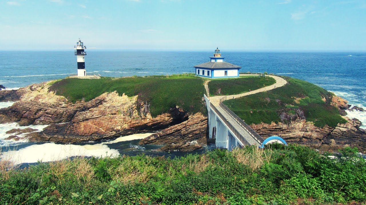 Faro de Isla Pancha y sus maravillosos paisajes marinos | Ría de Ribadeo. Galicia - España.