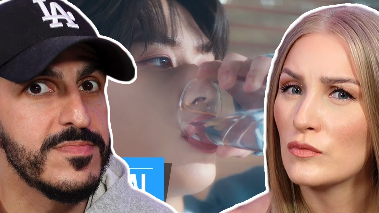 Producer REACTS to Stray Kids 