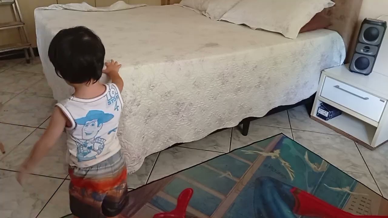 Organizando meu quarto, depois de uma semana sem tempo pra faxinar # limpeza acumulada @rotinacomEli