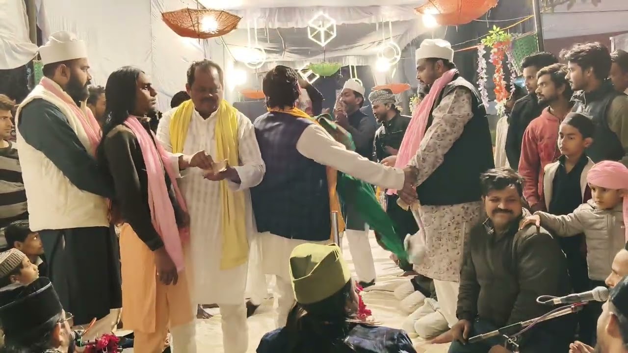 Har rang me jo yar ne jalwa dikha diya best gajal by Qamar waris kakadev kanpur 17 February 2026