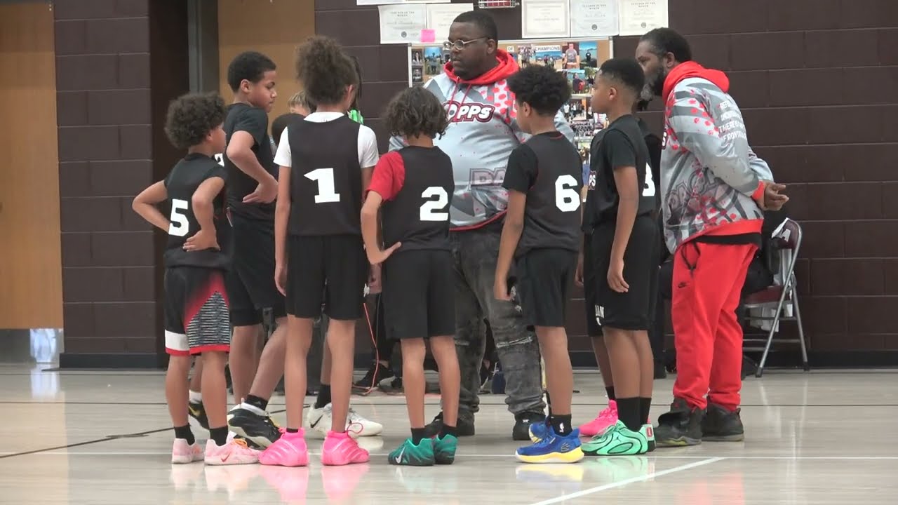 2033 vs Run n Gun  game1