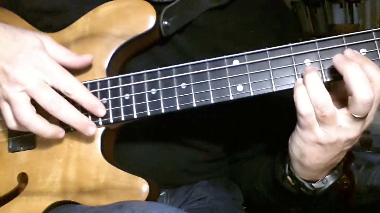 Romeo and Juliet - easy solo bass by daniel diaz