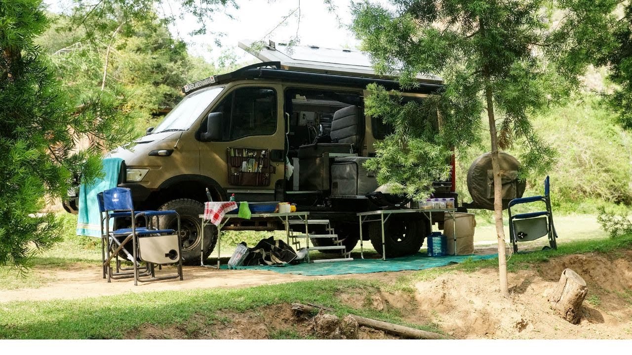 Baviaanskloof with our Iveco Daily 4x4   - sleeping  in caves